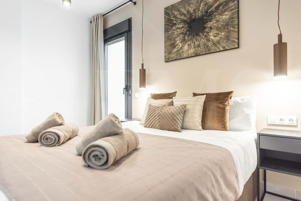 Modern Apartment With Patio & Parking By Rems Malaga Zewnętrze zdjęcie